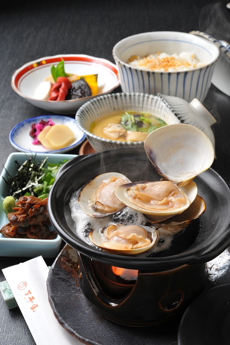 昼はま膳の料理写真