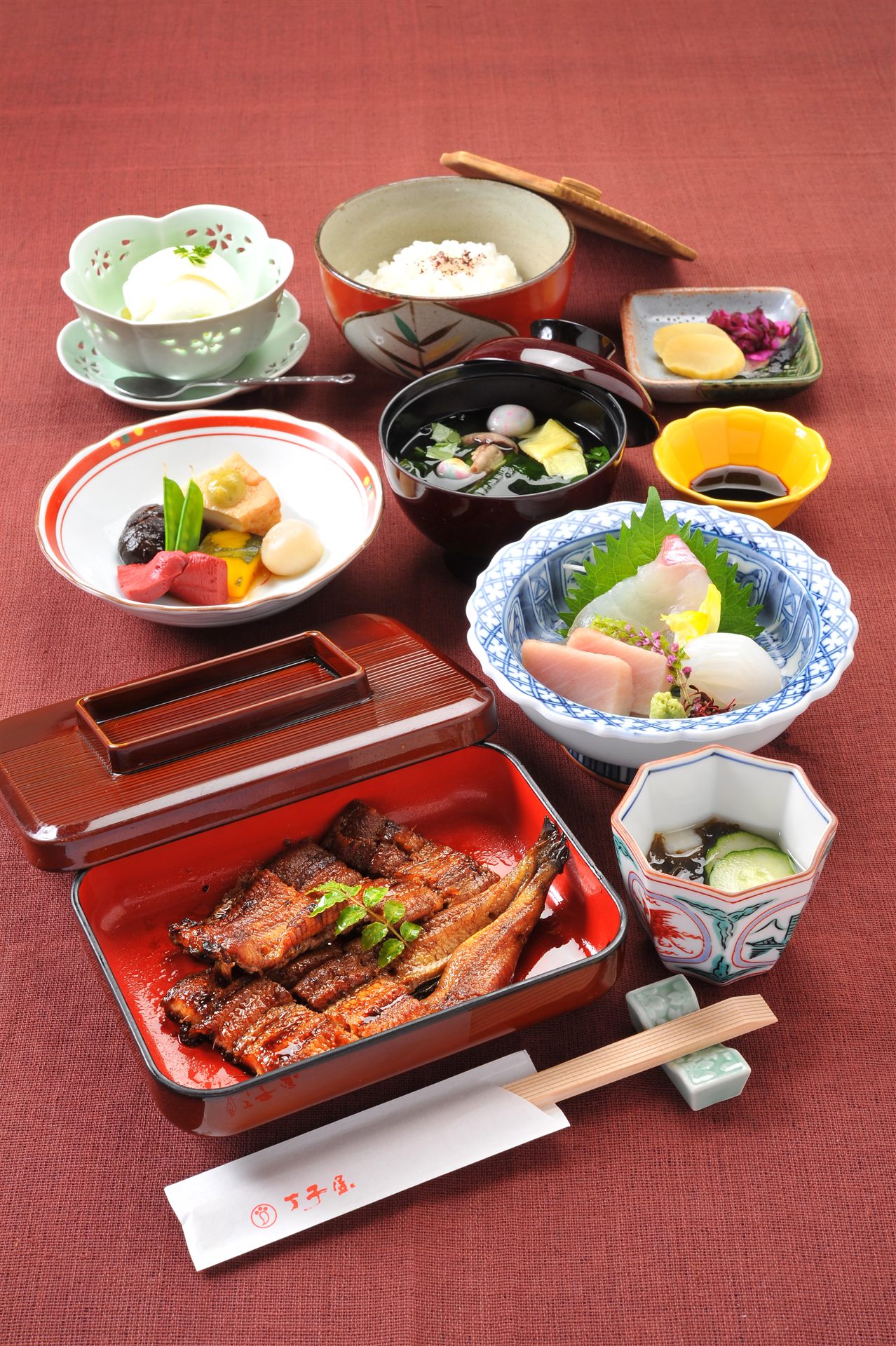 うなぎ長焼膳の料理写真