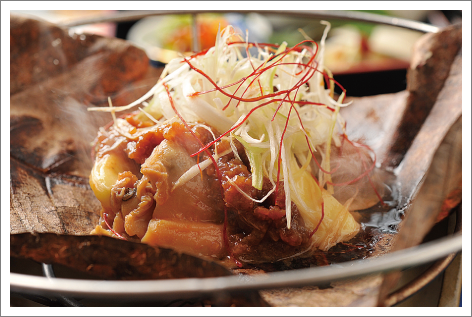 蛤の朴葉みそ焼き